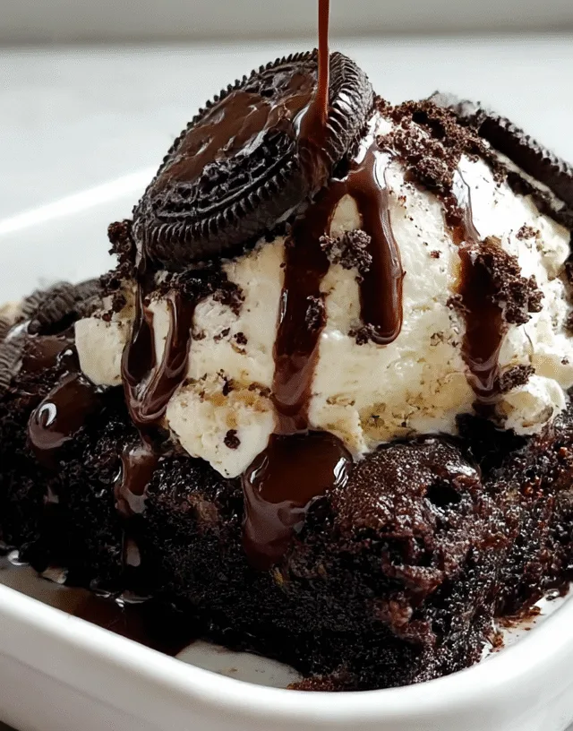 Oreo Dump Cake Easy and Fast