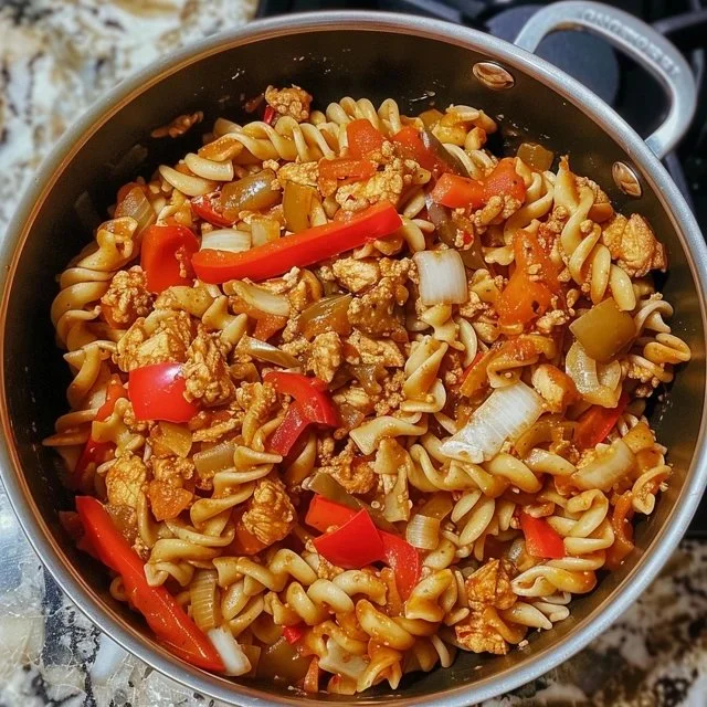 One-Pot Ground Chicken Fajita Pasta